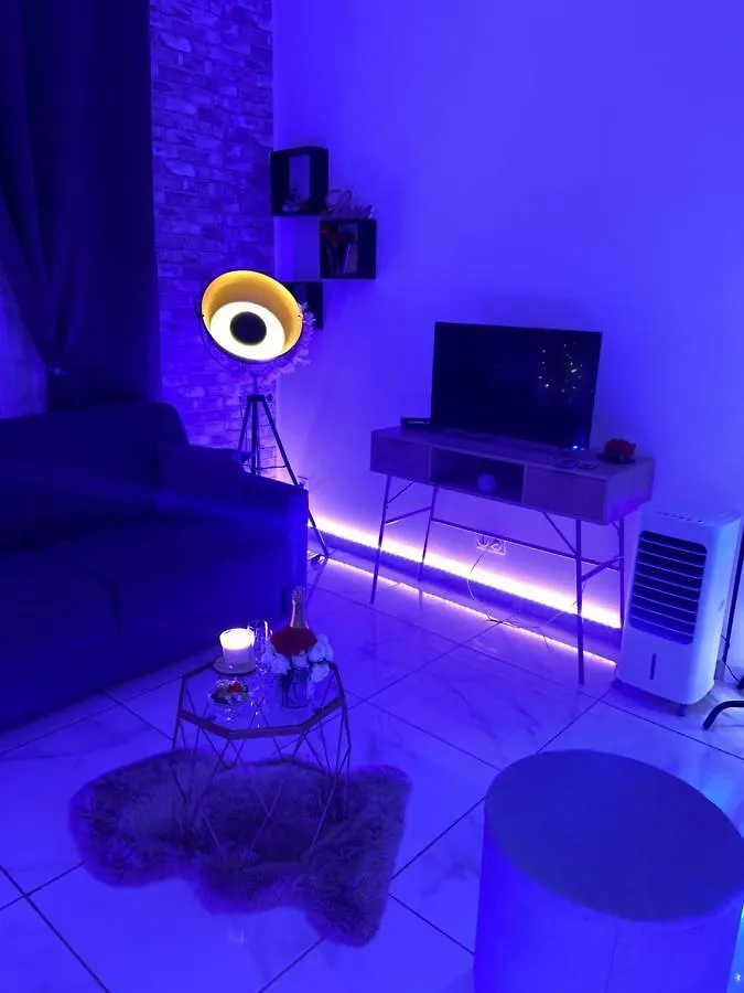 Nuit-Privee06 Apartment Cannes France